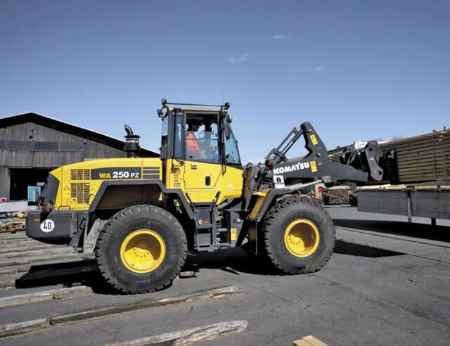 Komatsu WA250-6 Wheel Loader